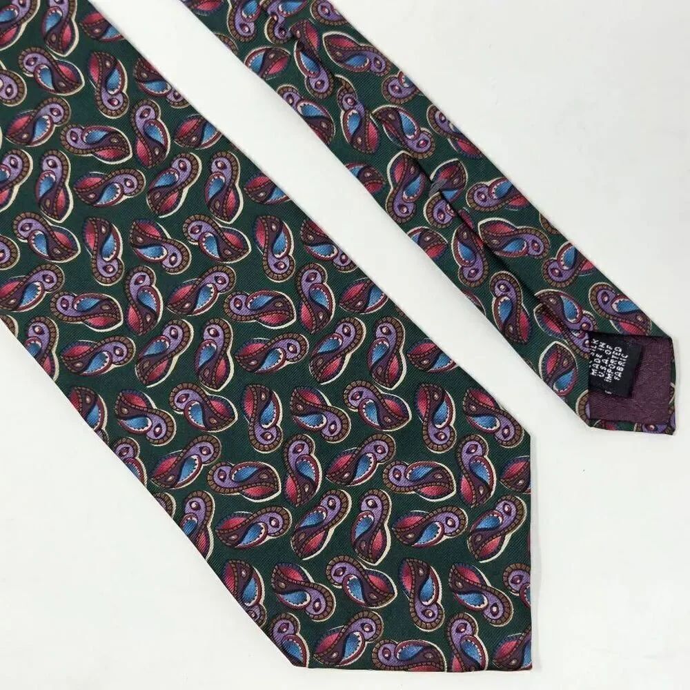 CHRISTIAN DIOR MONSIEUR VINTAGE SILK TIE GREEN PURPLE PAISLEY 4" X 56"